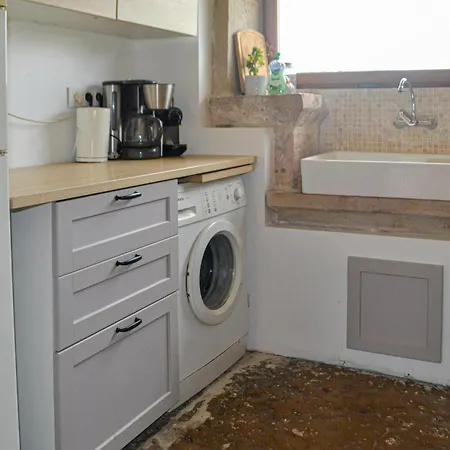 2 Bedroom Cozy In Saint-projet-saillagol Feriehus Saint-Projet (Tarn-et-Garonne)
